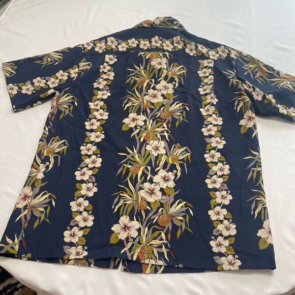 Iolani Hawaii VTG Short Sleeve Button Up Shirt Size Small - Picture 5 of 6